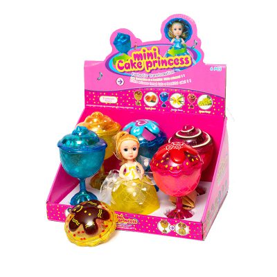 Кукла в чаша