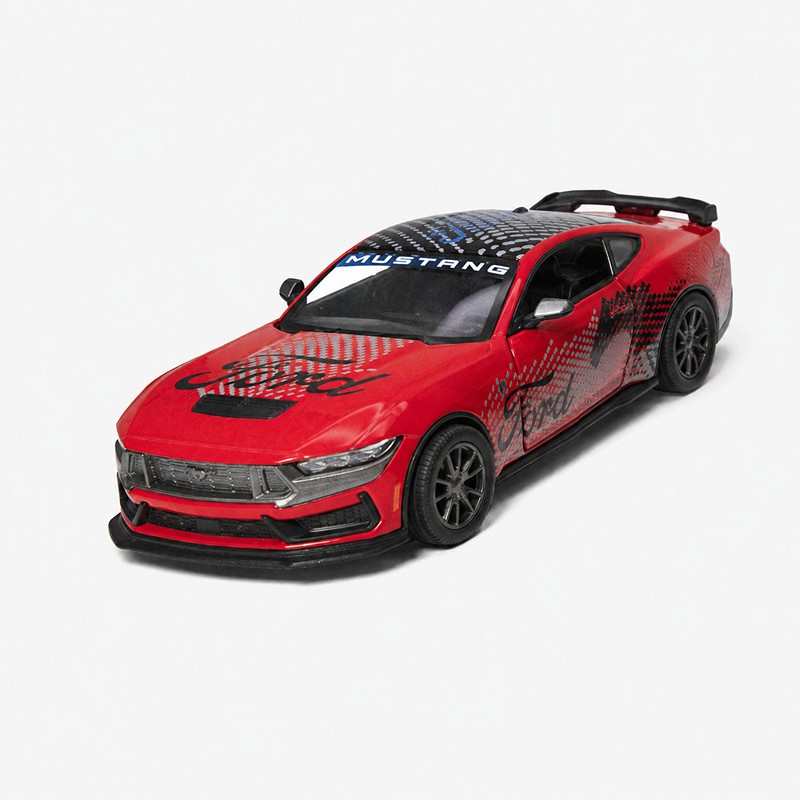 Метална количка 5" 2024 Ford Mustang Dark Horse (Livery Edition) с цвят Син|Сив|Червен|Бял и код на продукта: 52140